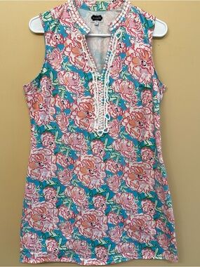 Mud Pie Pink & Teal Floral Lace-Trim Sleeveless Tunic